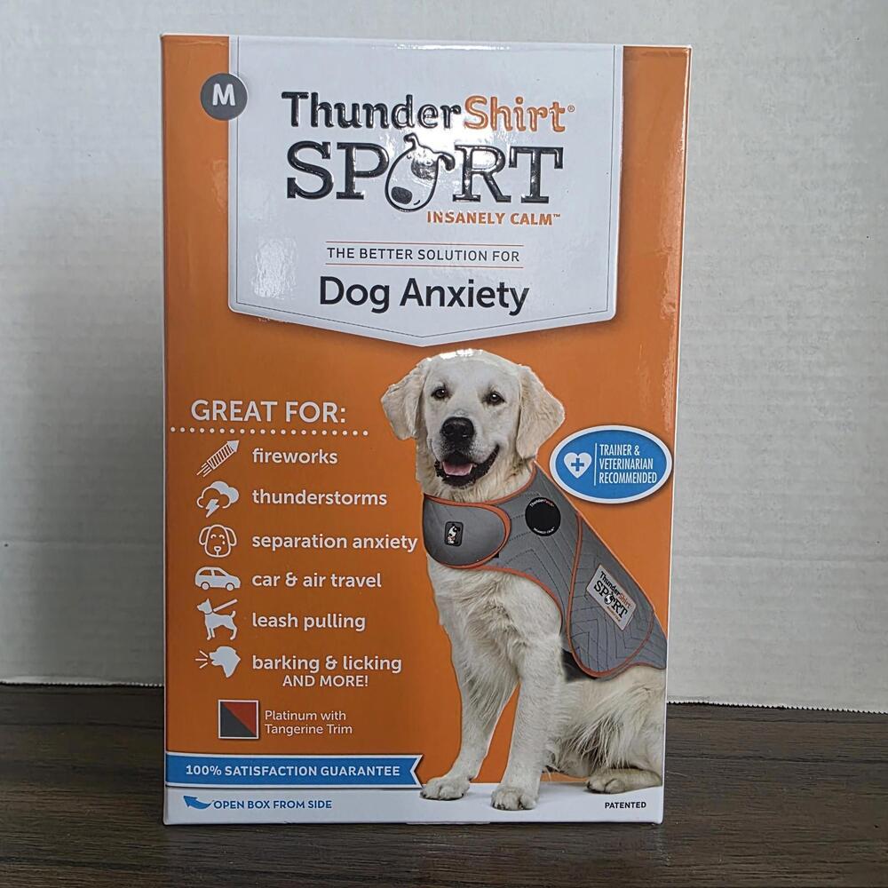 ThunderShirt Sport Dog Anxiety Relief Calming Vest Light Grey, Size M 26-40 Lbs